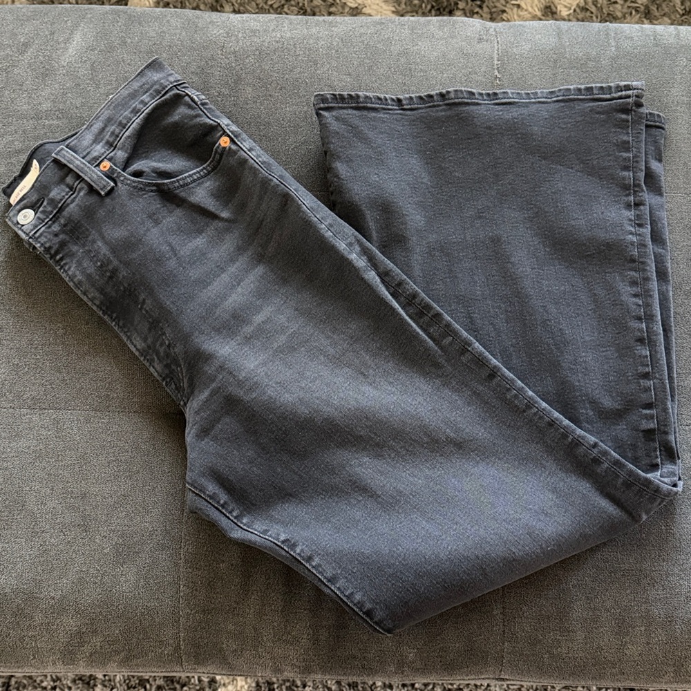 LEVI'S Ribcage Bell Women's Jeans - Picture 6 of 9